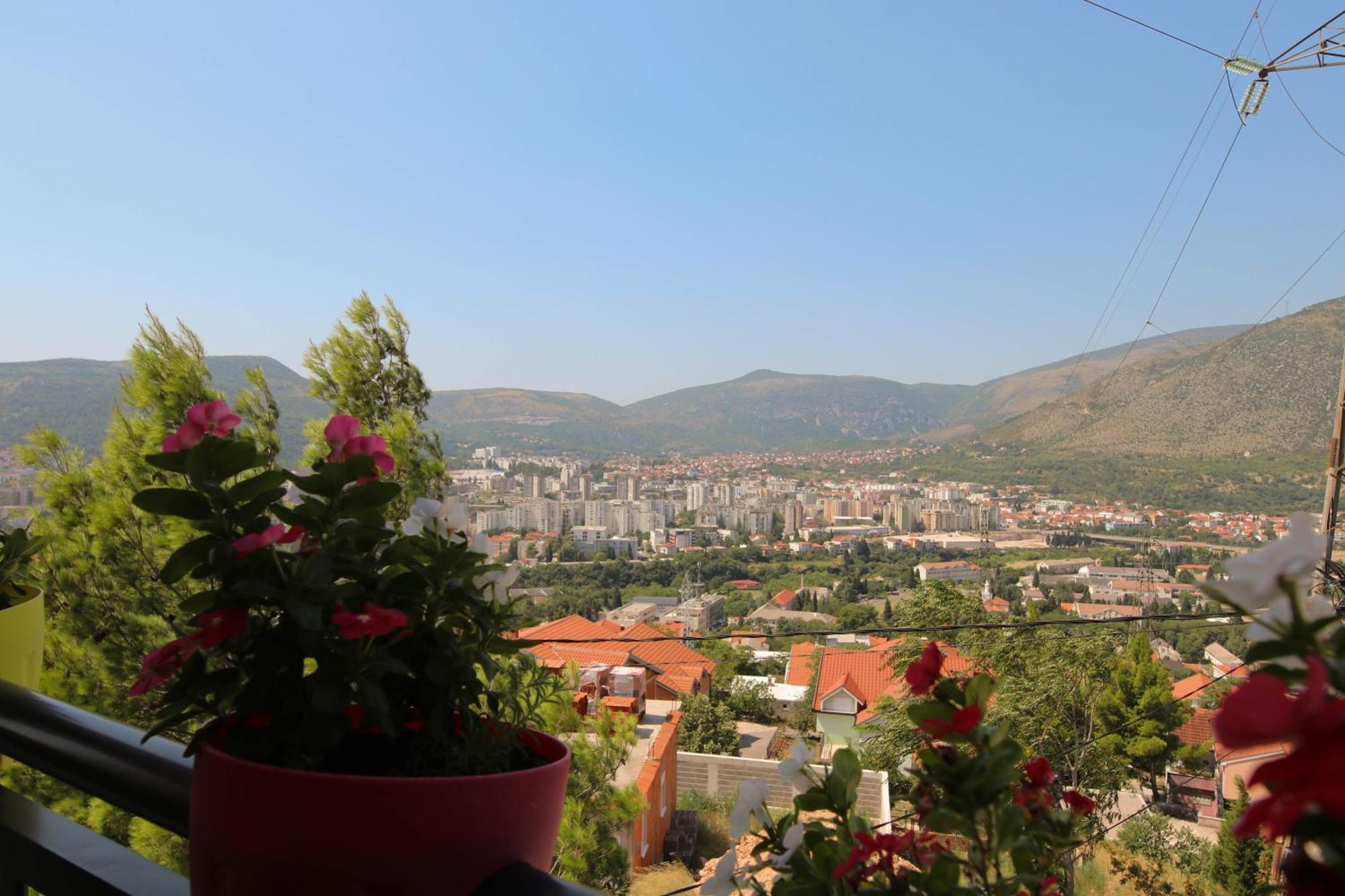 Skywalk House Villa Mostar Exterior photo